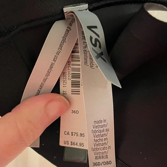 NWT VSX Victoria’s Secret Black Knockout Front-Close Zip Up Sports Bra Size 36D - Picture 3 of 13